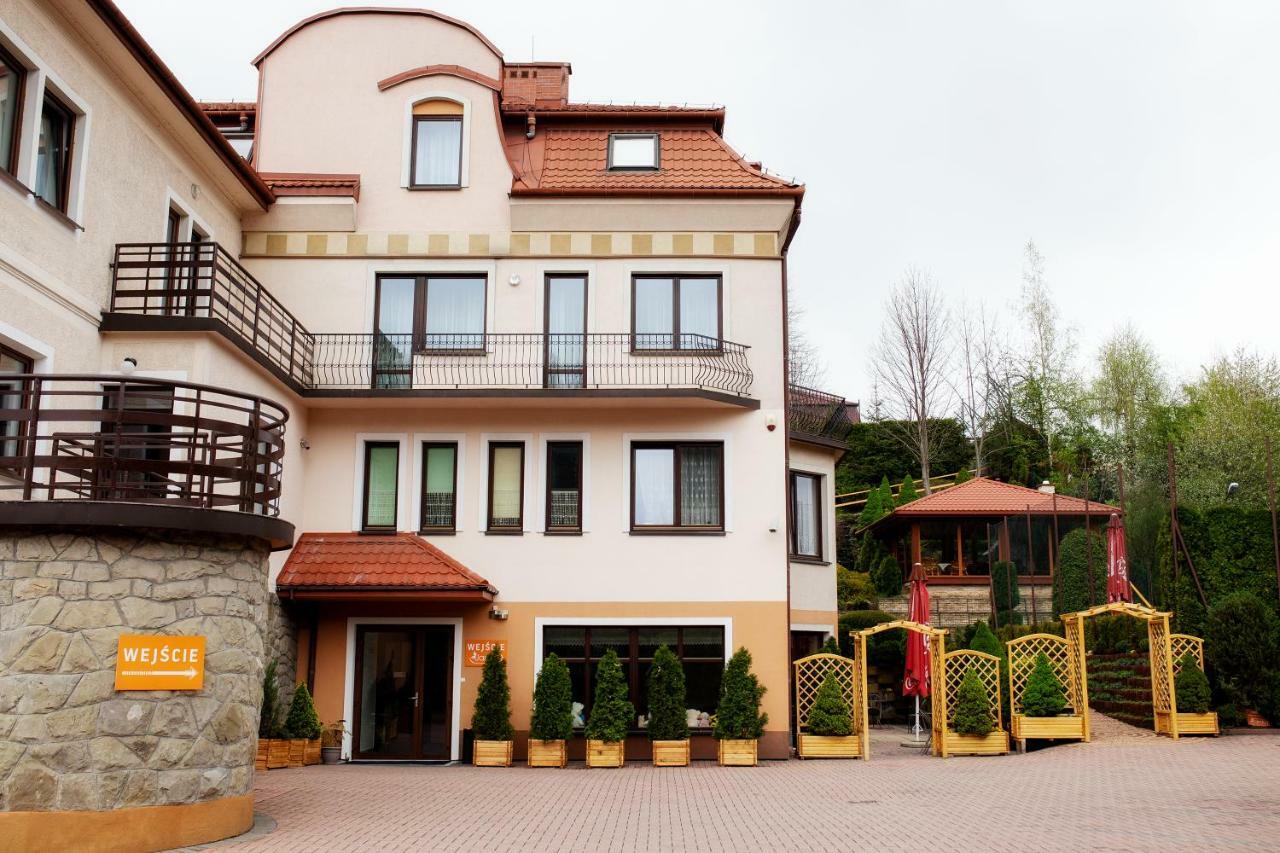 Janda Resort & Conference Mszana Dolna Exterior photo